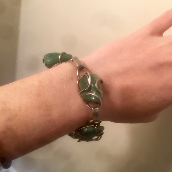 Jade Wire Wrapped Artisan Metalwork Deco Bracelet - Picture 6 of 7